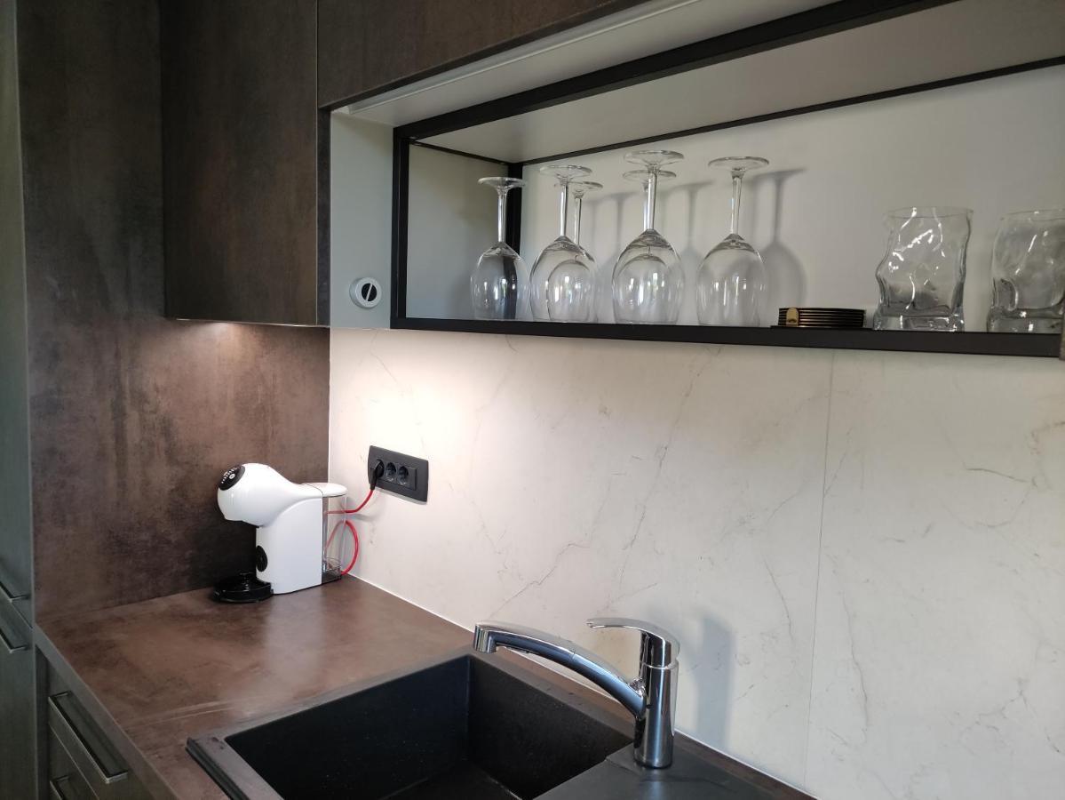 Apartvilla Castropola Екстериор снимка