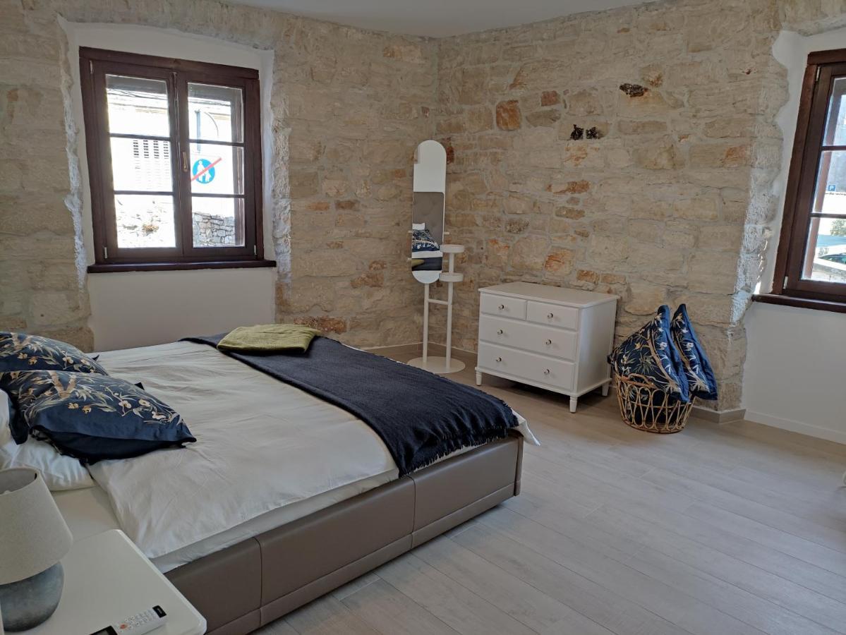 Apartvilla Castropola Екстериор снимка