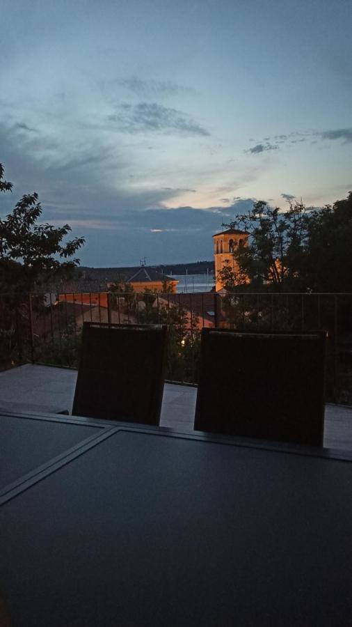 Apartvilla Castropola Екстериор снимка