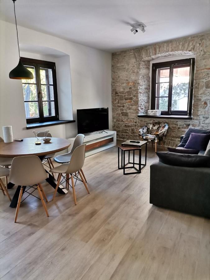Apartvilla Castropola Екстериор снимка