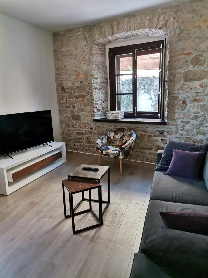 Apartvilla Castropola Екстериор снимка
