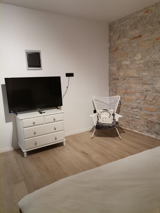 Apartvilla Castropola Екстериор снимка